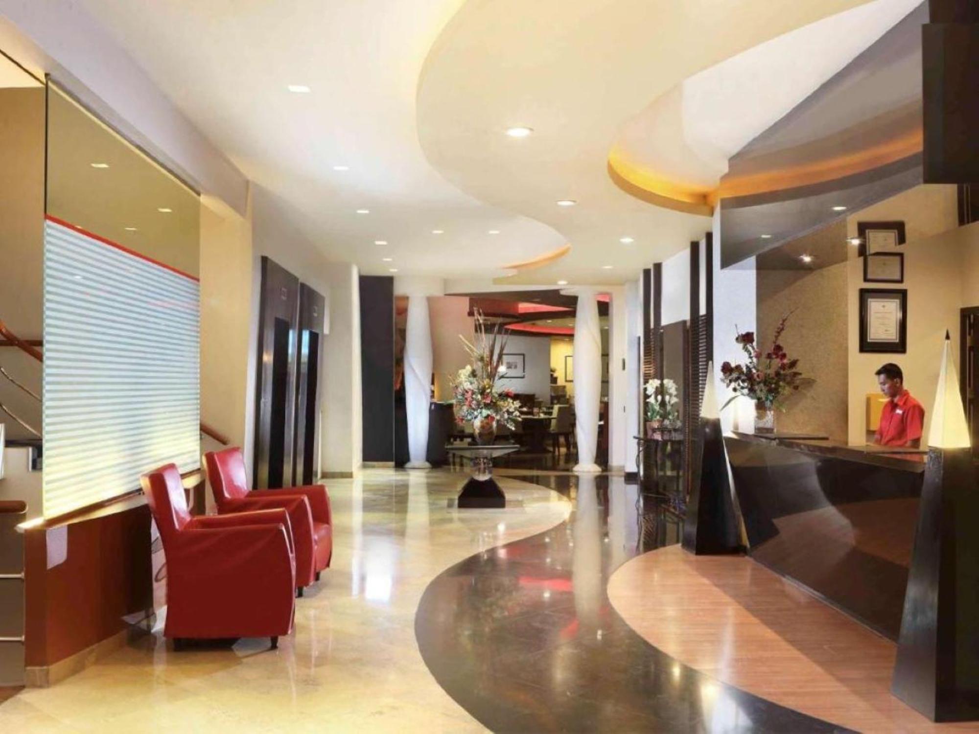 Horison Arcadia Wahid Hasyim Hotel Jakarta Buitenkant foto