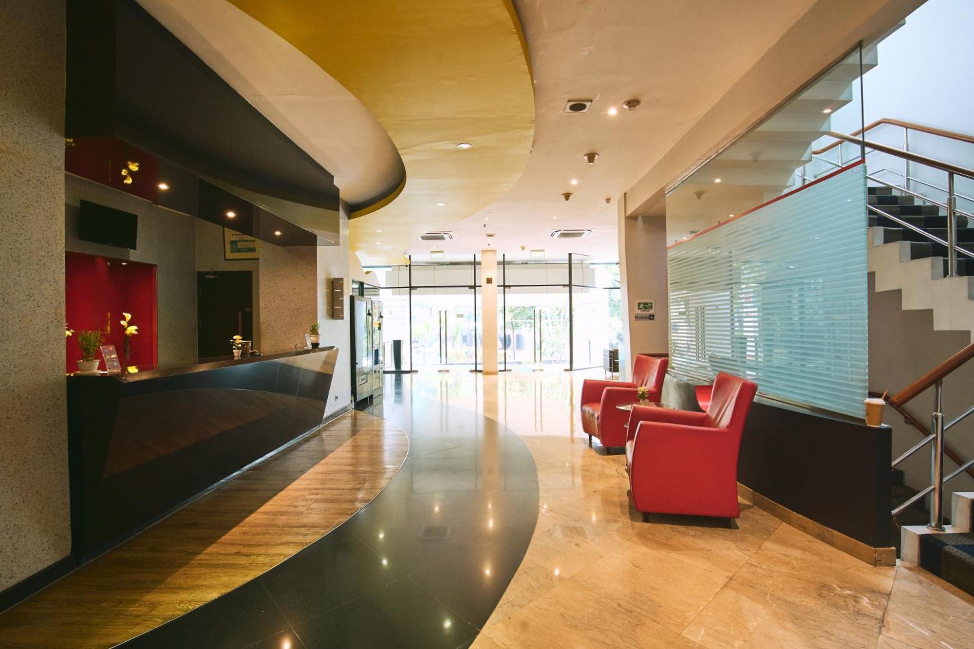 Horison Arcadia Wahid Hasyim Hotel Jakarta Buitenkant foto